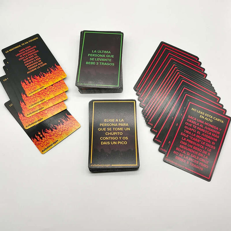 Si bebes juegas - juego de cartas para fiesta