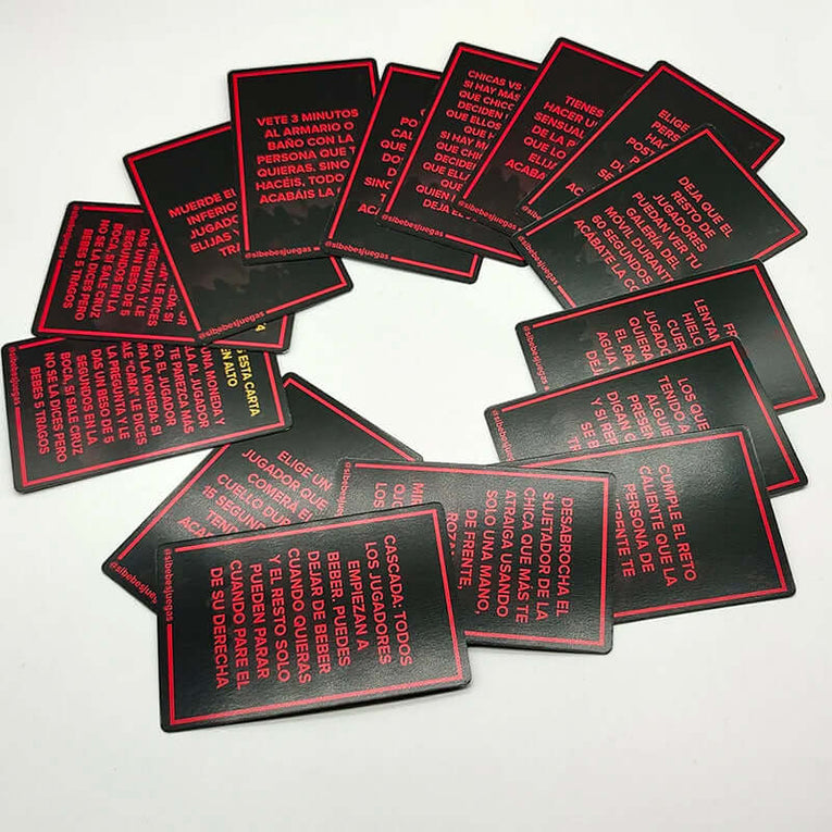 Si bebes juegas - juego de cartas para fiesta